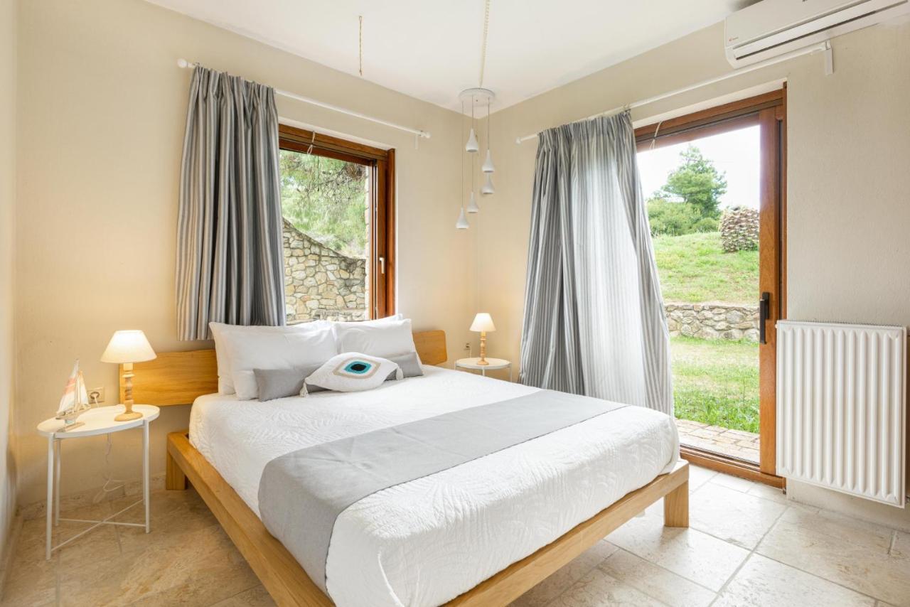 Villa Louise, Trani Ammouda #Feelslikehome ออร์โมส ปานากีอาส ภายนอก รูปภาพ