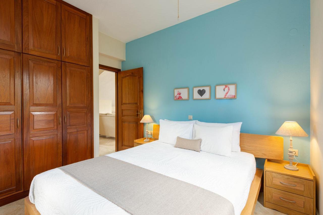 Villa Louise, Trani Ammouda #Feelslikehome ออร์โมส ปานากีอาส ภายนอก รูปภาพ